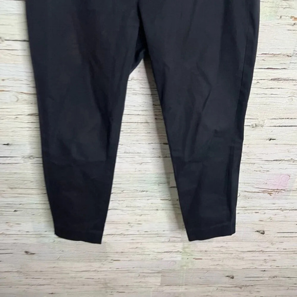 Everlane Straight Curvy Fit Short black Pants Size 6 - Picture 2 of 9